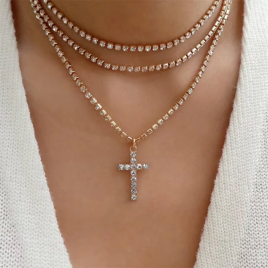 Hawaiian Hibiscus Flower Pendant Necklace – A Symbol of Love, Culture, and Beauty